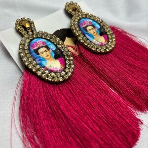 Artesanal Frida Kahlo Vibrant Pink Tassel Earrings with Crystal Frame & Ring